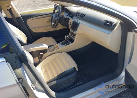 2010 Volkswagen Cc Sport from USA, damaged, VIN WVWMP7AN8AE545870